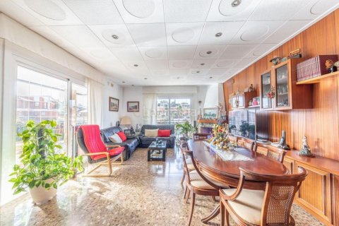 Купить дом в Барселона, Испания с 3 спальни, 890м², № 2330 - фото 7