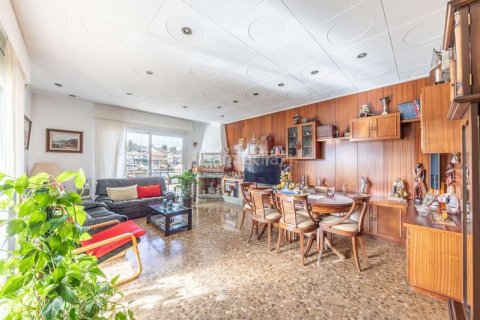 Купить дом в Барселона, Испания с 3 спальни, 890м², № 2330 - фото 8