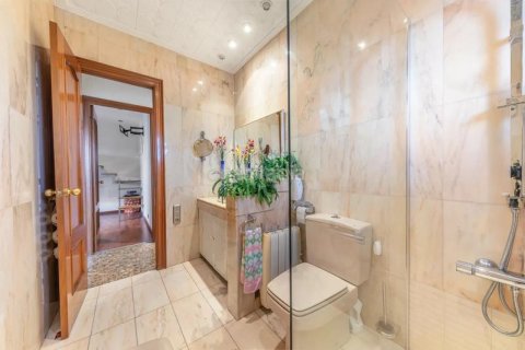Купить дом в Барселона, Испания с 3 спальни, 890м², № 2330 - фото 15