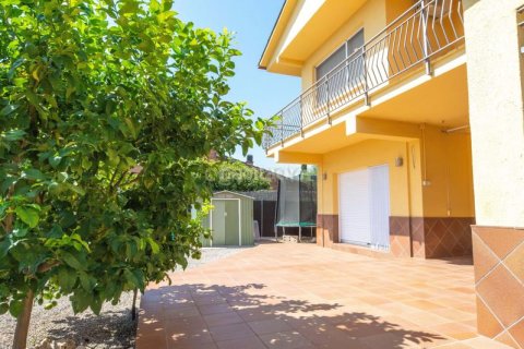 Купить дом в Кальдес-де-Монтбуи, Испания с 5 спален, 251м², № 2324 - фото 7