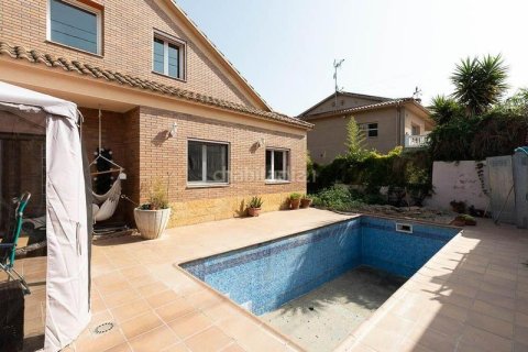 Купить дом в Барселона, Испания с 4 спальни, 312м², № 2327 - фото 30