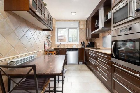 Купить дом в Барселона, Испания с 4 спальни, 312м², № 2327 - фото 12