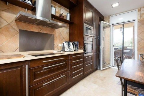 Купить дом в Барселона, Испания с 4 спальни, 312м², № 2327 - фото 11