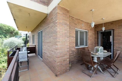 Купить дом в Барселона, Испания с 4 спальни, 312м², № 2327 - фото 2