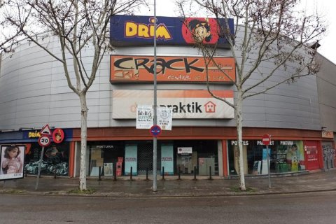 Коммерческая недвижимость 500м² в Молле-дель-Вальесе, Барселона, Каталония, Испания № 2329