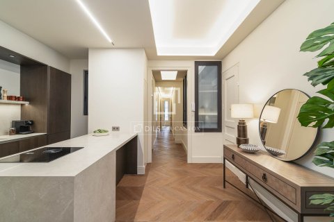 3 chambres apartment à vendre à Barcelona, Catalonia, Spain № 4201 - photo 13