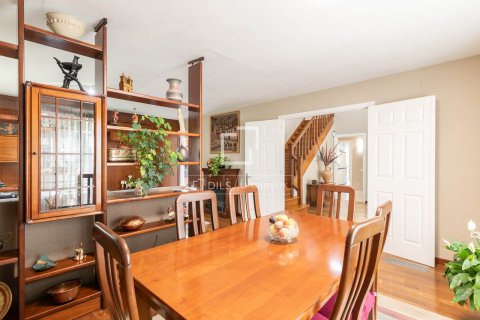 Villa de 5 dormitorios en venta en Sant Cugat del Vallès, Barcelona, Cataluña, Spain № 4205 - foto 7