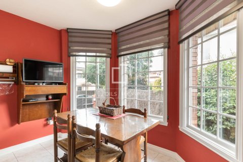 Villa de 5 dormitorios en venta en Sant Cugat del Vallès, Barcelona, Cataluña, Spain № 4205 - foto 11