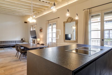Apartamento de 2 dormitorios en venta en Barcelona, Cataluña, Spain № 6545
