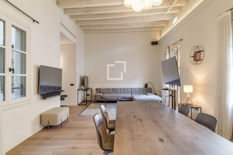 Apartamento de 2 dormitorios en venta en Barcelona, Cataluña, Spain № 6545 - foto 5