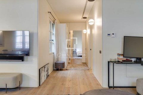 Apartamento de 2 dormitorios en venta en Barcelona, Cataluña, Spain № 6545 - foto 11