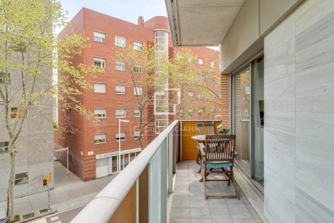 Купить квартиру в Барселона, Испания с 4 спальни, 122м², № 6544 - фото 8
