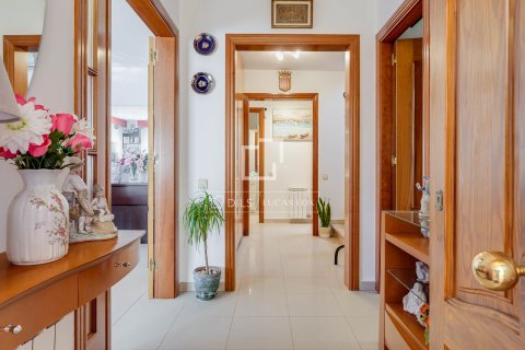 Купить виллу в Вилассар-де-Дальт, Испания с 4 спальни, 231м², № 6542 - фото 7