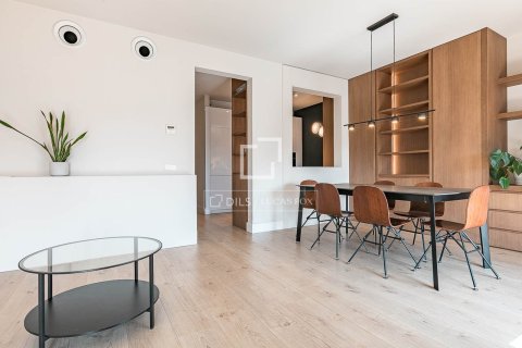 Купить квартиру в Барселона, Испания с 2 спальни, 70м², № 6541 - фото 3