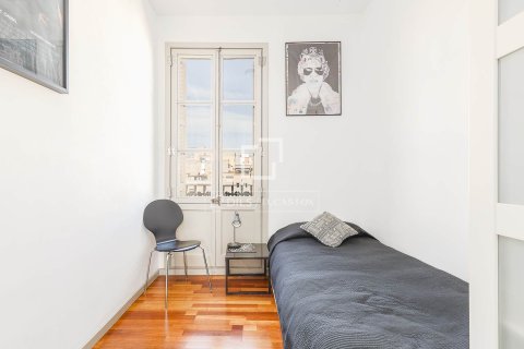 Купить квартиру в Барселона, Испания с 2 спальни, 68м², № 6540 - фото 25