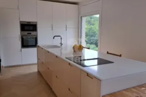 Дом с 3 спальнями в Баньолесе, Герона, Каталония, Испания № 2824