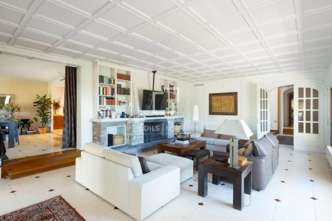 6 bedrooms villa for sale in Cabrils, Barcelona, Catalonia, Spain № 6637 - photo 8