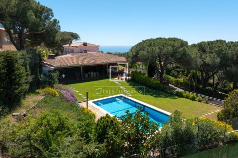 6 bedrooms villa for sale in Cabrils, Barcelona, Catalonia, Spain № 6637