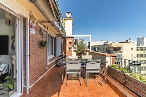 Ático de 3 dormitorios en venta en Barcelona, Cataluña, Spain № 6639 - foto 6