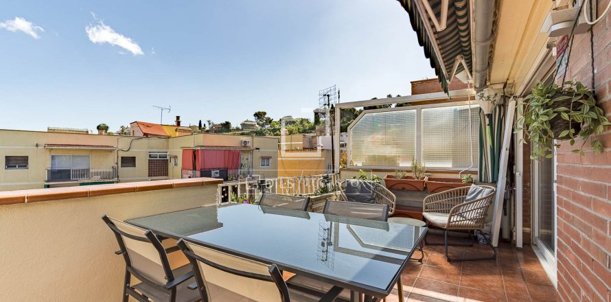 Ático de 3 dormitorios en venta en Barcelona, Cataluña, Spain № 6639
