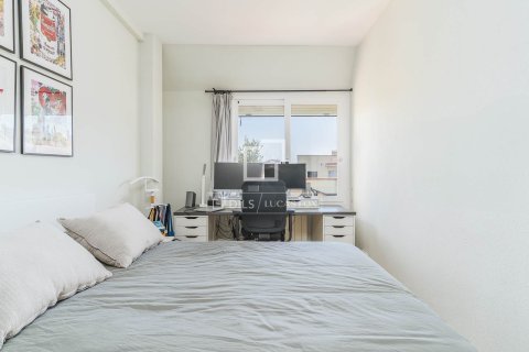 Ático de 3 dormitorios en venta en Barcelona, Cataluña, Spain № 6639 - foto 15