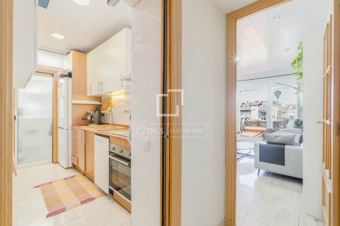 Ático de 3 dormitorios en venta en Barcelona, Cataluña, Spain № 6639 - foto 19