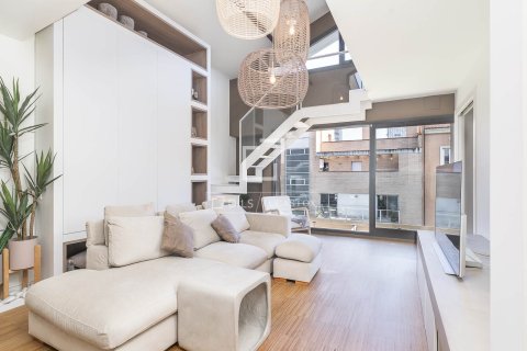 Квартира с 3 спальнями в Барселоне, Каталония, Испания № 6638