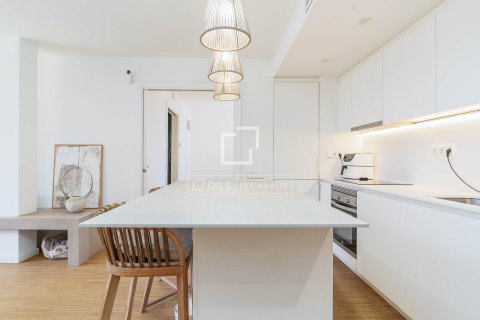 Купить квартиру в Барселона, Испания с 3 спальни, 150м², № 6638 - фото 8