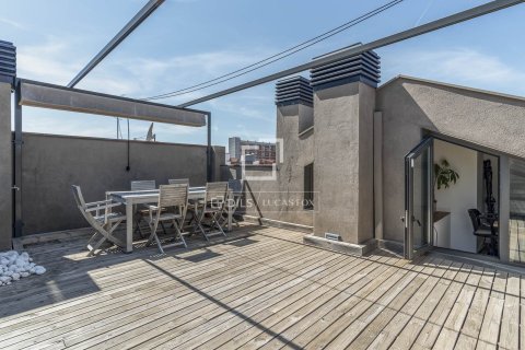 Купить квартиру в Барселона, Испания с 3 спальни, 150м², № 6638 - фото 2