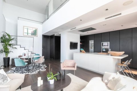 Купить квартиру в Барселона, Испания с 5 комнат, 160м², № 1527 - фото 6