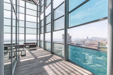 Купить квартиру в Барселона, Испания с 5 комнат, 160м², № 1527 - фото 19