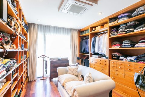 Купить дом в Барселона, Испания с 6 комнат, № 1528 - фото 20