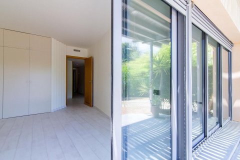 Купить дом в Барселона, Испания с 6 комнат, № 1524 - фото 17