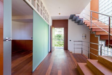 Купить дом в Барселона, Испания с 6 комнат, № 1524 - фото 10