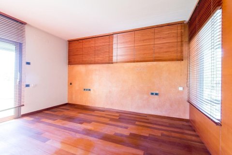 Купить дом в Барселона, Испания с 6 комнат, № 1524 - фото 13