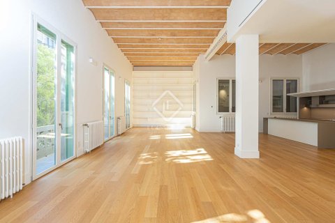 2 chambres apartment à vendre à Barcelona, Catalonia, Spain № 4433 - photo 28