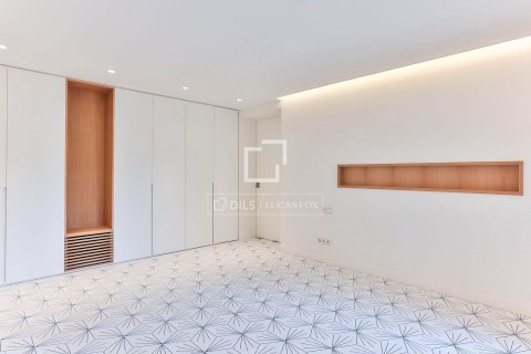 2 chambres apartment à vendre à Barcelona, Catalonia, Spain № 4433 - photo 9