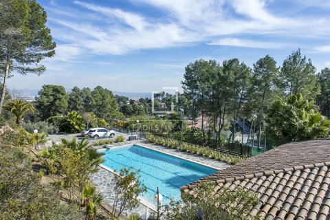 Villa de 5 dormitorios en venta en Bellaterra, Barcelona, Cataluña, Spain № 4437 - foto 2