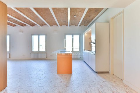 3 chambres apartment à vendre à Barcelona, Catalonia, Spain № 4434 - photo 2