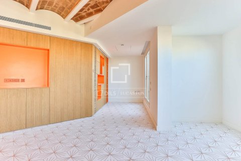 3 chambres apartment à vendre à Barcelona, Catalonia, Spain № 4434 - photo 6
