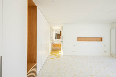 3 chambres apartment à vendre à Barcelona, Catalonia, Spain № 4436 - photo 20