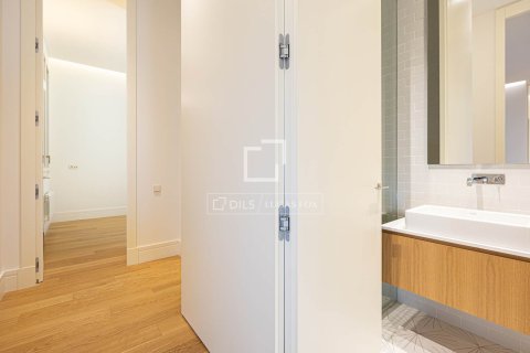 3 chambres apartment à vendre à Barcelona, Catalonia, Spain № 4435 - photo 18