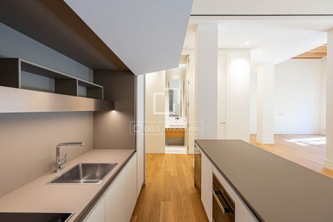 3 chambres apartment à vendre à Barcelona, Catalonia, Spain № 4435 - photo 11