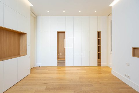 3 chambres apartment à vendre à Barcelona, Catalonia, Spain № 4435 - photo 15