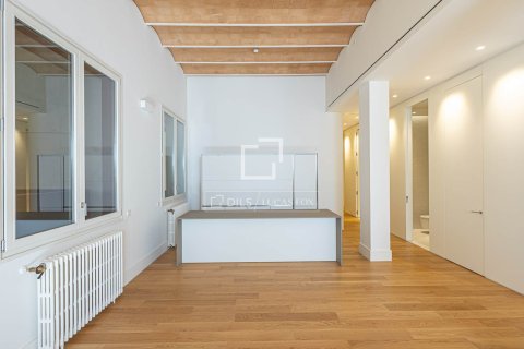 3 chambres apartment à vendre à Barcelona, Catalonia, Spain № 4435 - photo 7