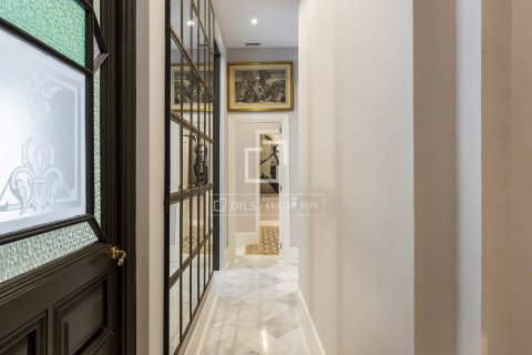 3 chambres apartment à vendre à Barcelona, Catalonia, Spain № 4432 - photo 26