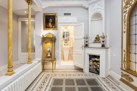 3 chambres apartment à vendre à Barcelona, Catalonia, Spain № 4432 - photo 10