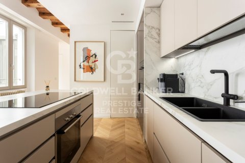 3 bedrooms apartment for rent in Barcelona, Catalonia, Spain № 6116 - photo 12