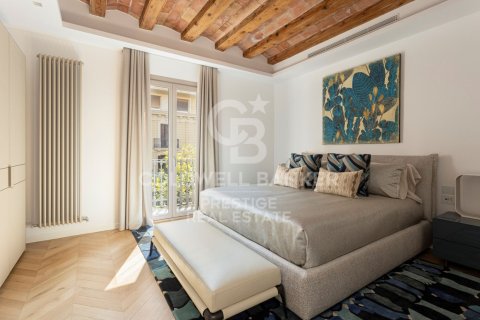 3 bedrooms apartment for rent in Barcelona, Catalonia, Spain № 6116 - photo 15