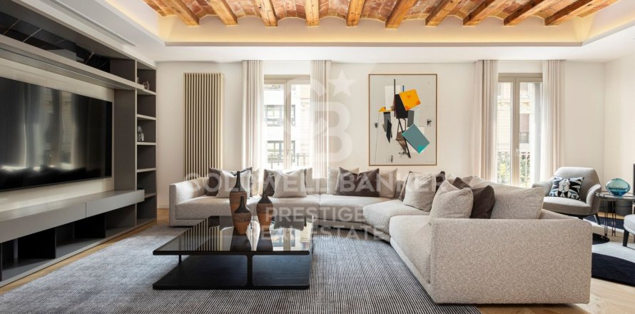 3 bedrooms apartment for rent in Barcelona, Catalonia, Spain № 6116